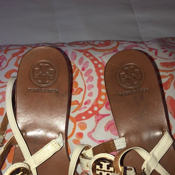Sandals - Picture 7 of 7